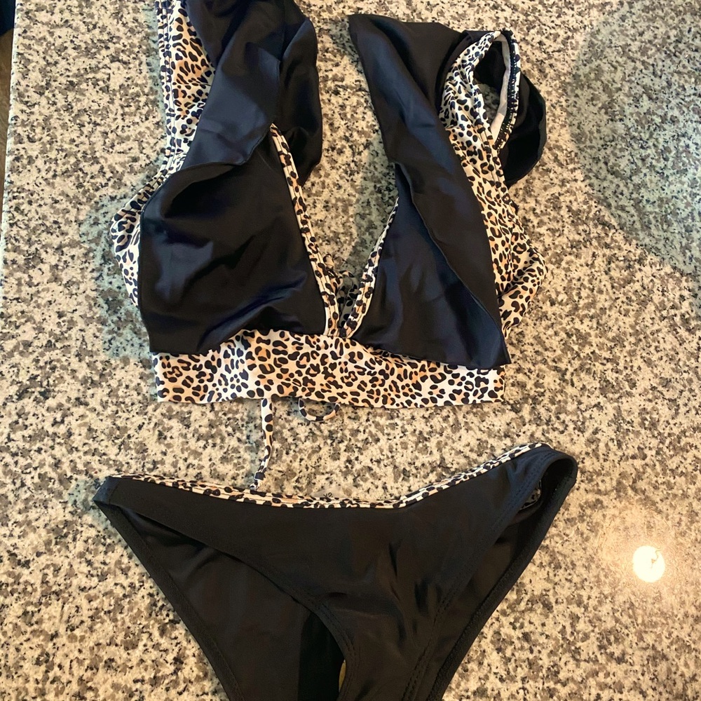 Cheetah bikini